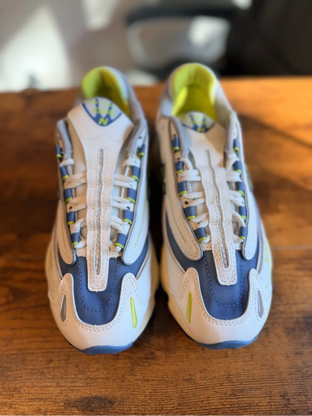 New Balance lightweight sneakers